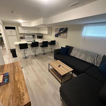 Comfy 2 Bedroom Near The Beach! بيكرينغ المظهر الخارجي الصورة